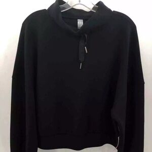 SPANX Black Turtleneck Sweater Cropped Design